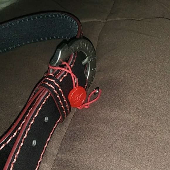 TRUE RELIGION RED BIG T BELT